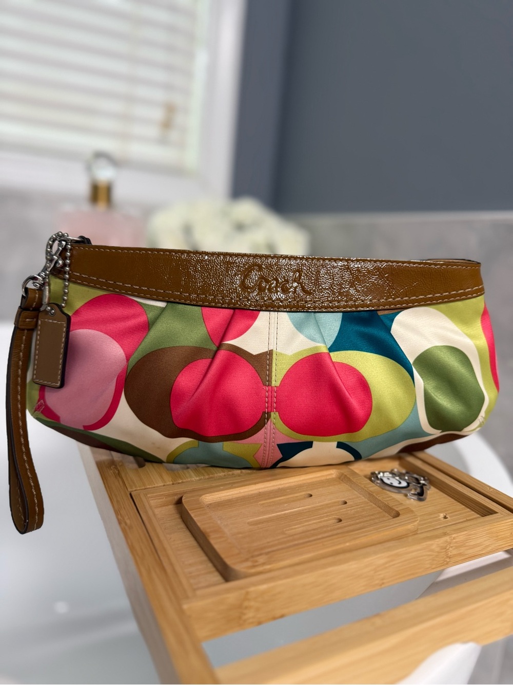 COACH SOHO RARE SATEEN PLEATED WRISTLET